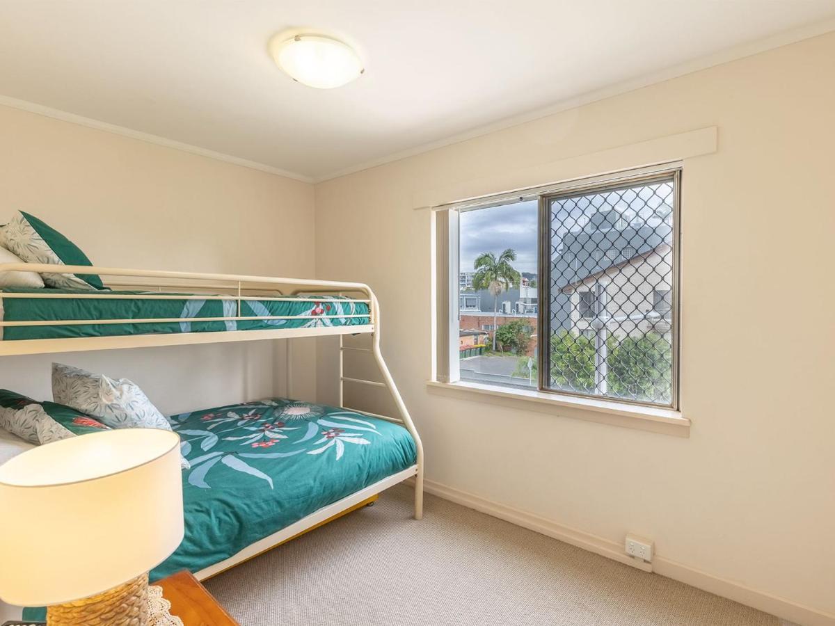 Ferienwohnung Teramby Court, 10,104 Magnus Street - Unit In Nelson Bay Cbd, With Water Views, Air Con And Wi-Fi Exterior foto